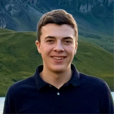 Porträt von Simon Kneubühl